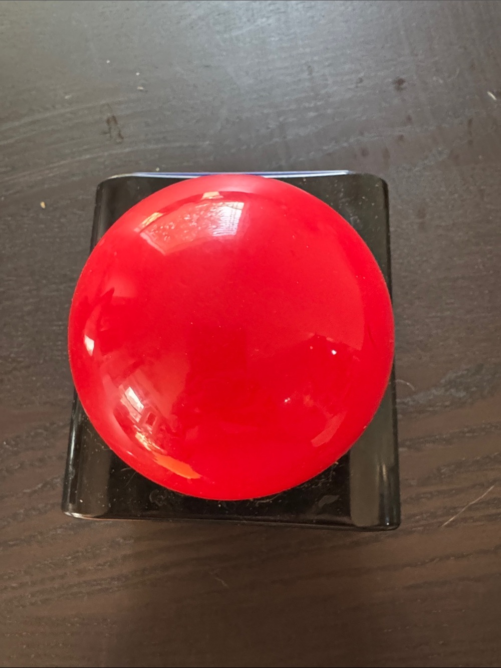 Red and Blue Game Buzzer Button - Interactive Home Game Accessory - Picture 3 of 3